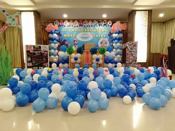 Grand Baby Shark Balloon Decoration