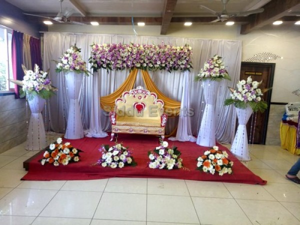 Arcade Flower Wedding Decoration