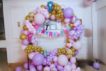 Pink & Royal Gold Ring Decor
