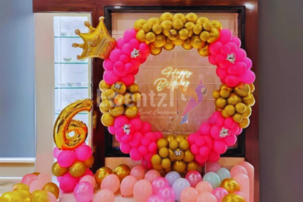 Royal Pink & Golden Crown Ring Decor
