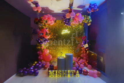 Royal Golden Sequin Decor