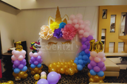 Unque Unicorn Ring Decor
