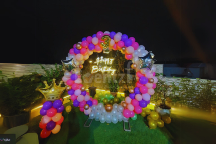 Pink & Blue Crown Ring Decor